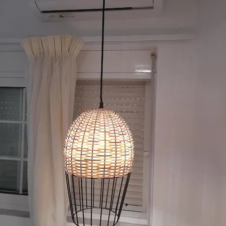 Apartment 2 *